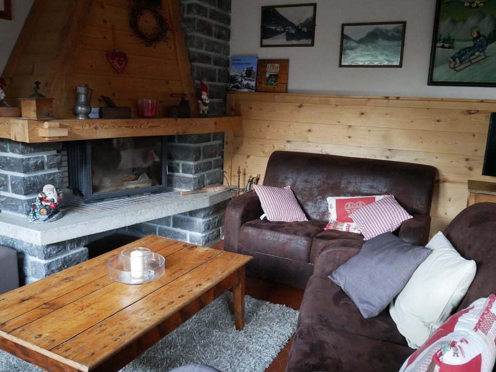 Chambre D'Hote L'Etringaシャテル エクステリア 写真